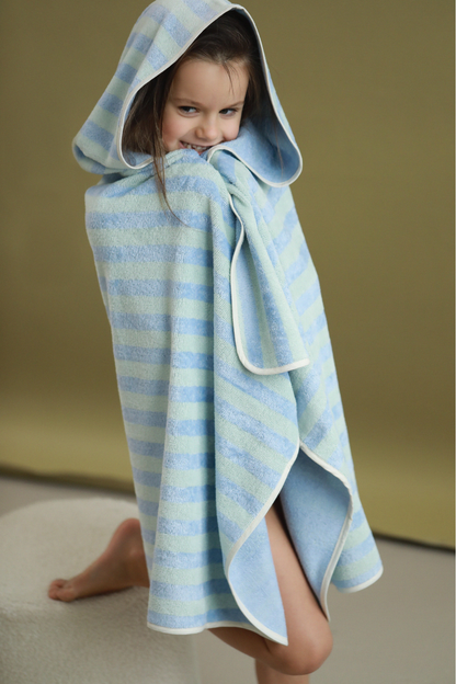 Kids hooded towel
