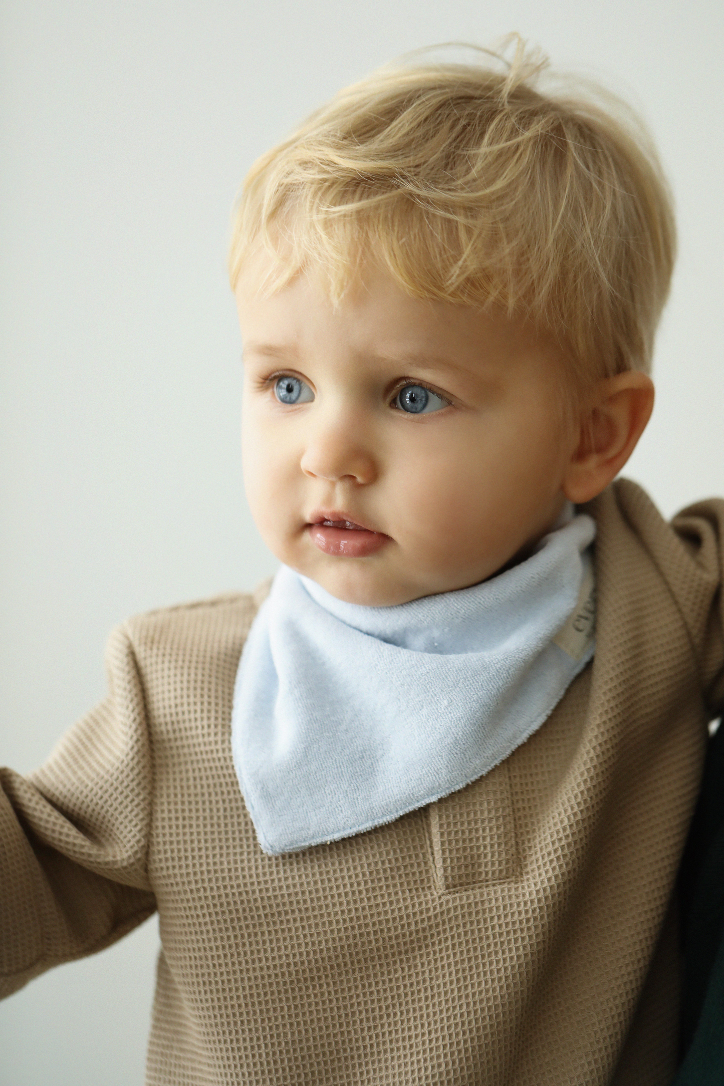 Bandana bib & Hooded towel bundle